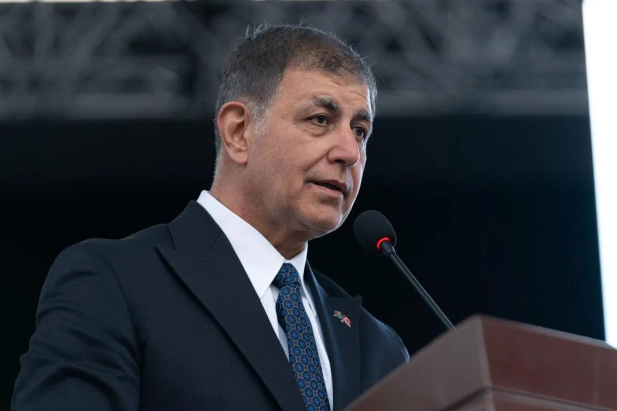 Deprem etkisi yaratan kulis: Cemil Tugay, AK Parti'ye geçiyor